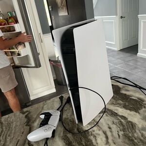 Ps5 great condition with remote